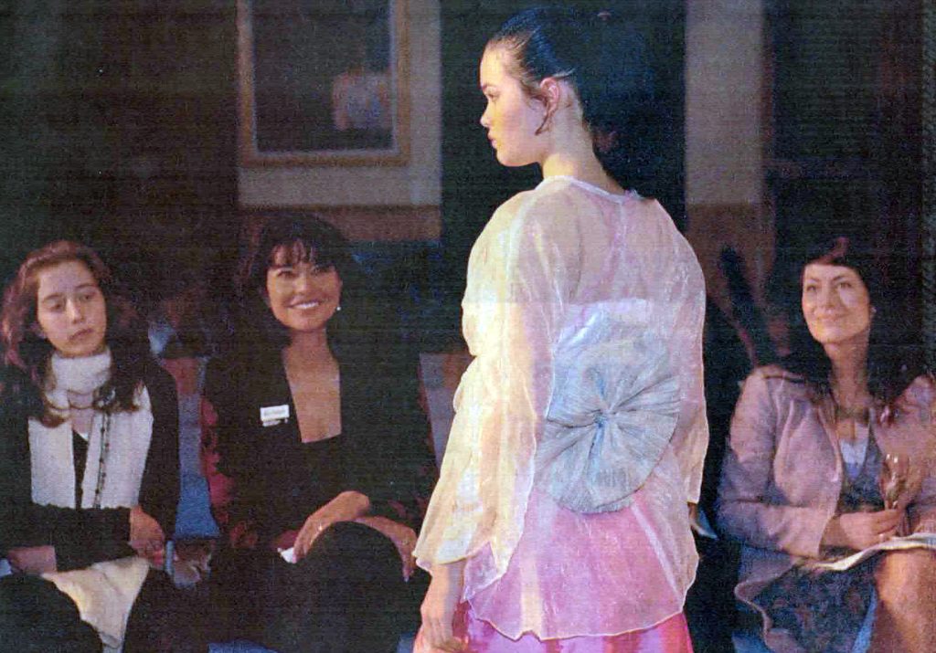Photo of a young model with TV3’s Carol Hirschfeld and Kelly Swanson Roe watching